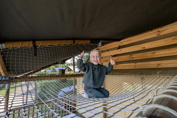 villatent-ranger-geuldal-kind-speelnet-glamping